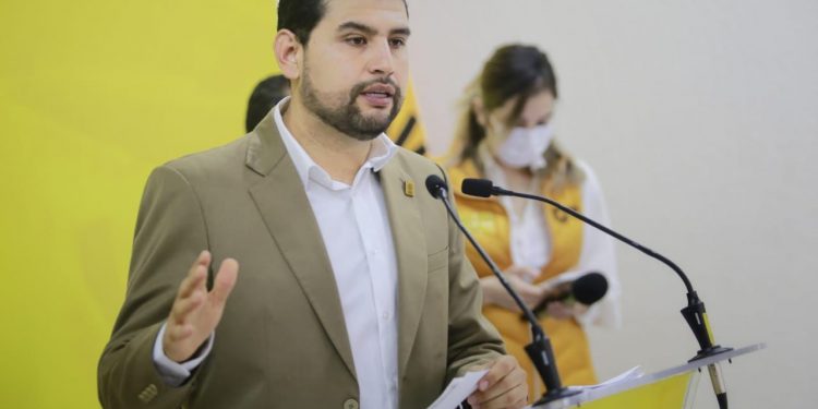 PRD será vigilante del quehacer gubernamental