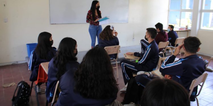 SEE exhorta a maestros a presentarse a dar clases en escuelas que les fueron asignadas