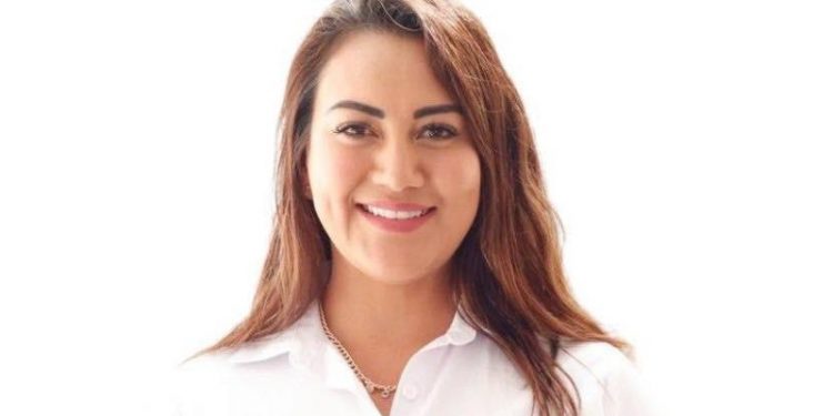 Más de 20 mil familias benefició Mónica Valdez en primer año de labores