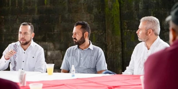 Productiva gira del gobernador de Michoacán por Tierra Caliente: Reyes Galindo