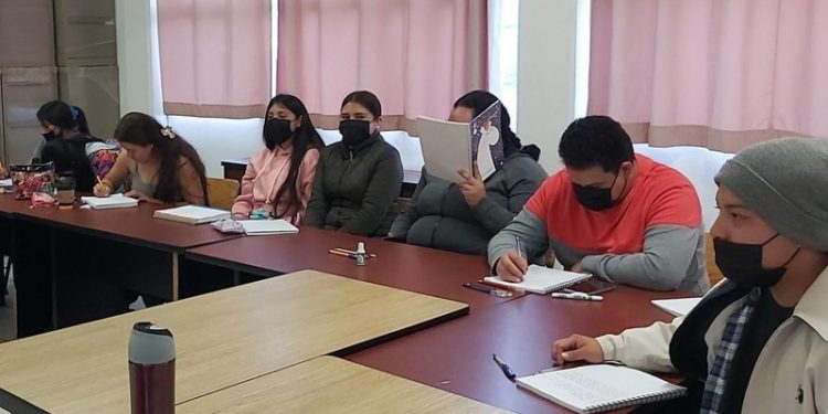 Inician clases, en tiempo y forma, las ocho normales del estado