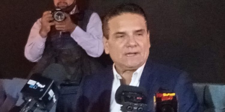 Silvano Aureoles Conejo anuncia su gira por varias entidades