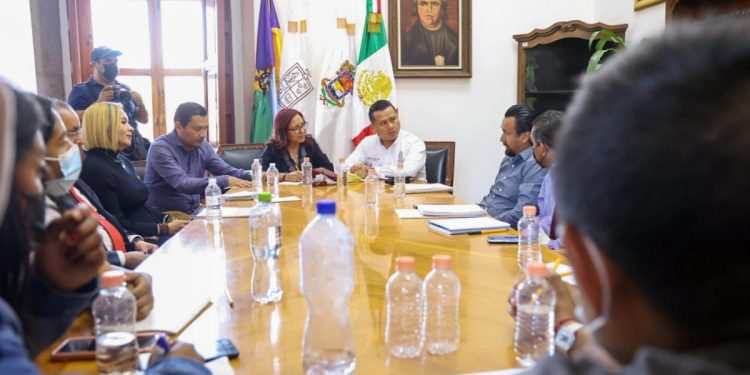 Garantizan SEP y Segob asignación de plazas transparente y con apego a la ley