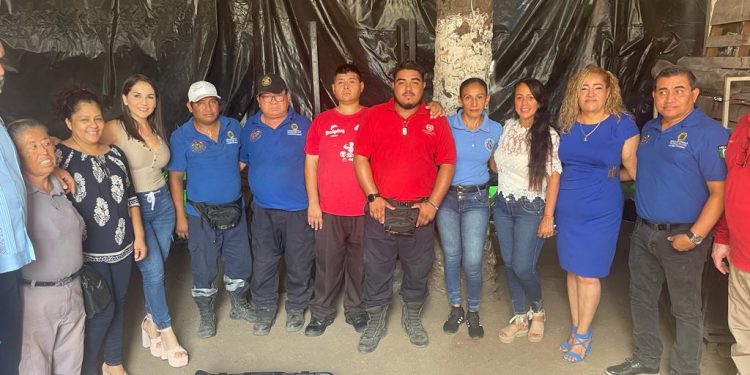 Blanca Álvarez se reune con elementos de PC