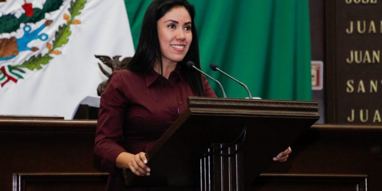 Mayores recursos para atender cáncer de mama y prevenir se debe garantizar en presupuesto: Fanny Arreola