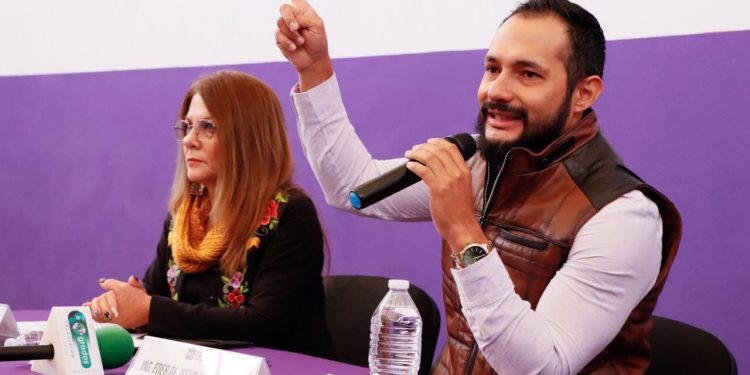 Que no les den atole con el dedo: Eder López