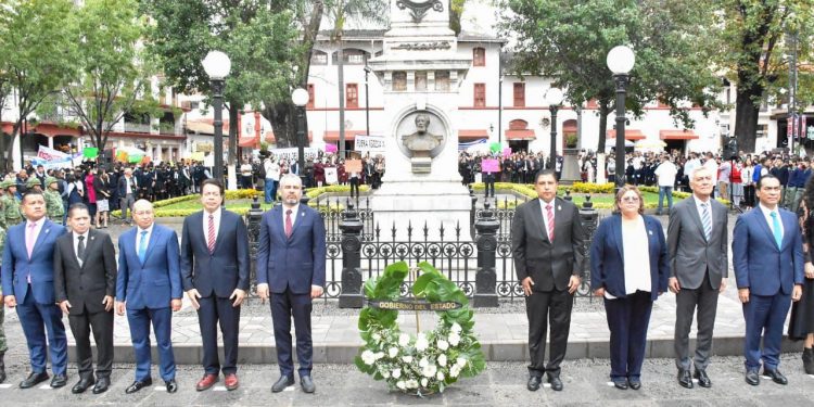 A defender la Nación con las mismas agallas que lo hicieron los Mártires de Uruapan: Julieta García Zepeda