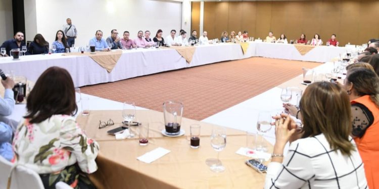 Uno de los principales problemas de México es la desigualdad y se resuelve con empleo: Silvano