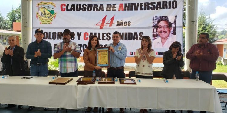 Colonias y Calles Unidas de Pátzcuaro, el movimiento social más grande del Estado cumplió 44 años de servir a la región Lacustre