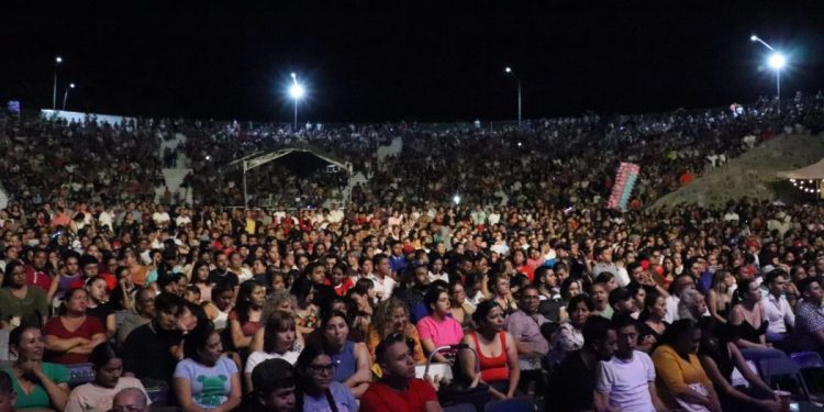 Con broche de oro clausuran Expo Feria Octubrina 2022