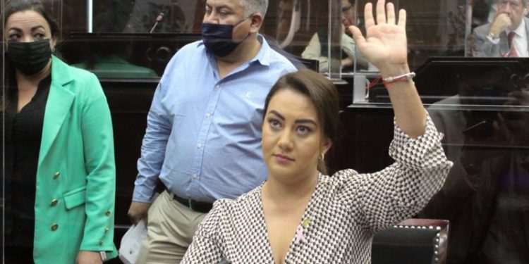 A propuesta de Mónica Valdez, Congreso local planteará al Federal reconocimiento pleno de identidad de género