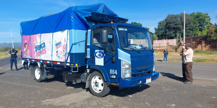 Guardia Civil recupera 8 vehículos retenidos momentos antes por manifestantes