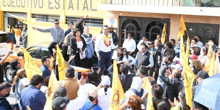 Silvano cuenta con un ejército para cambiar a México