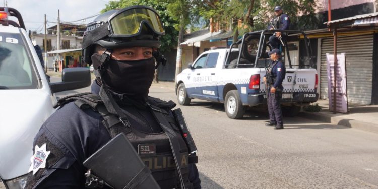 Realiza SSP labores operativas en zonas comerciales de Angamacutiro