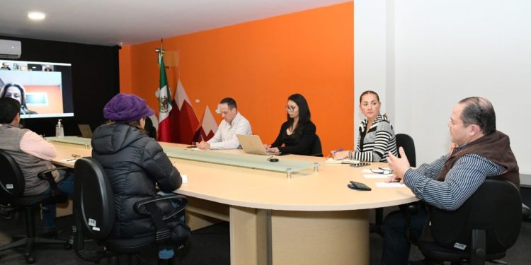 Sin bloqueos al tren, regresan empresas a transportar productos por Michoacán: Sedeco