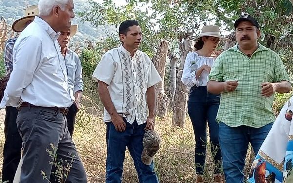 Continúa Sader entrega de paquetes para la producción de alimentos sanos
