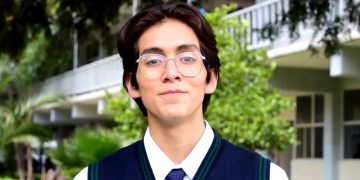 Alumno del Conalep Michoacán recibe mención honorífica en la presea “Bernardo Quintana Arrioja 2022”