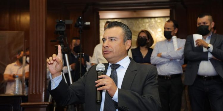 Reforma electoral fortalecerá ciudadanía asegura Fidel Calderón Torreblanca