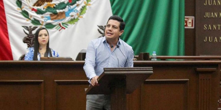 Propone diputado Oscar Escobar que el delito de fraude no prescriba