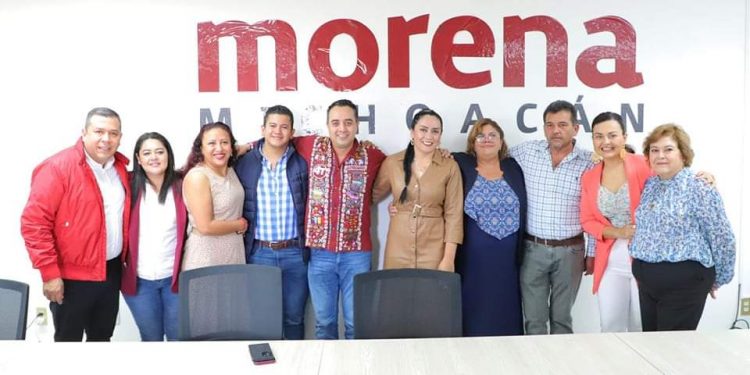 Ahorro de 50 mil mdp anuales con reforma político-electoral: GP de Morena