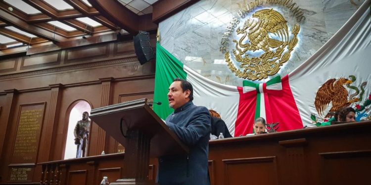 Michoacán necesita urgentemente invertir más en sistemas de captación de agua: Víctor Manríquez