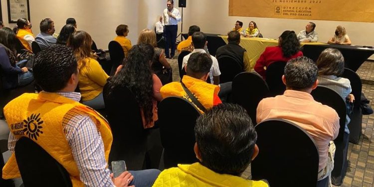 ProponeSilvano proceso amplio y democrático que unifique a la oposición