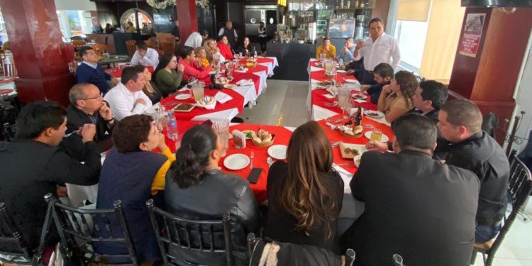 Perredistas de Durango arropan proyecto de Silvano Aureoles