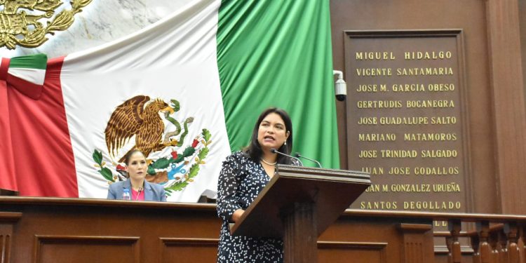 Propone Eréndira Isauro que homofobia y misoginia sean consideradas discriminación