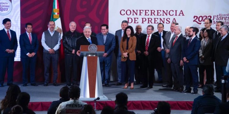 Presidente de la República anuncia incremento de 20% al salario mínimo para 2023