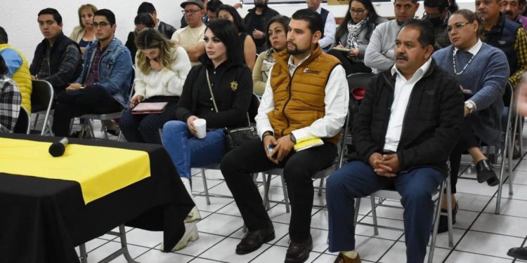 PRD Michoacán continúa profesionalizándose en todas las áreas