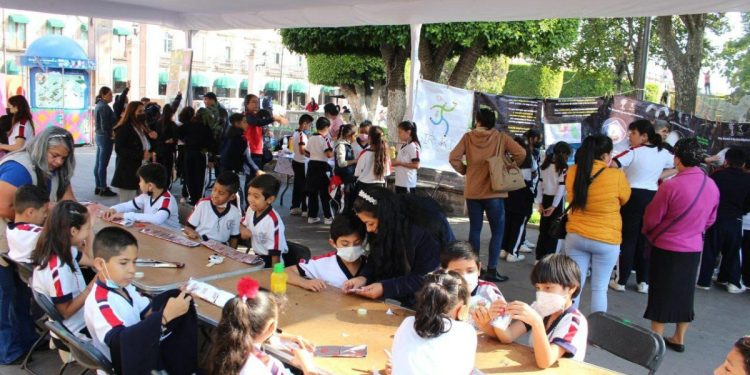 Chicos y grandes se divirtieron y aprendieron en Jornada Informativa por la Conservación