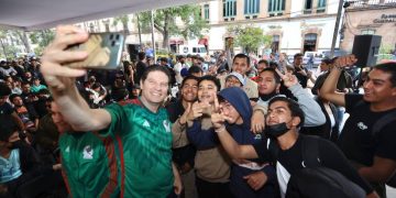 Miles de morelianas y morelianos disfrutaron de los partidos de la Selección en la Plaza Melchor Ocampo
