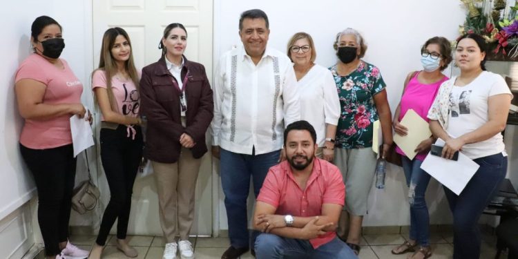 Entregan créditos de “Fuerza Mujer”