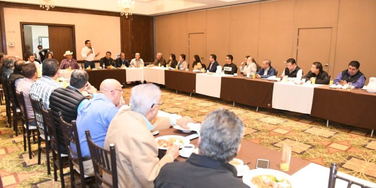 Daré las condiciones para que nuestros paisanos regresen a México: Silvano Aureoles