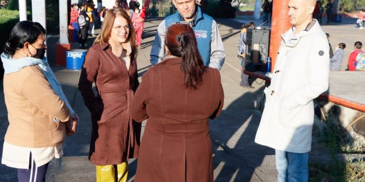 Atiende Diputada del PES primaria de Opopeo