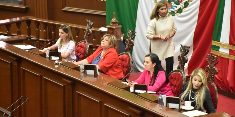 Aprueba 75 Legislatura reformas fiscales para mejorar la recaudación tributaria