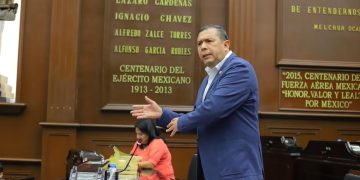 Cumple Barragán con el pueblo Morelia, vota en contra de incrementos propuestos por el municipio: JC Barragán