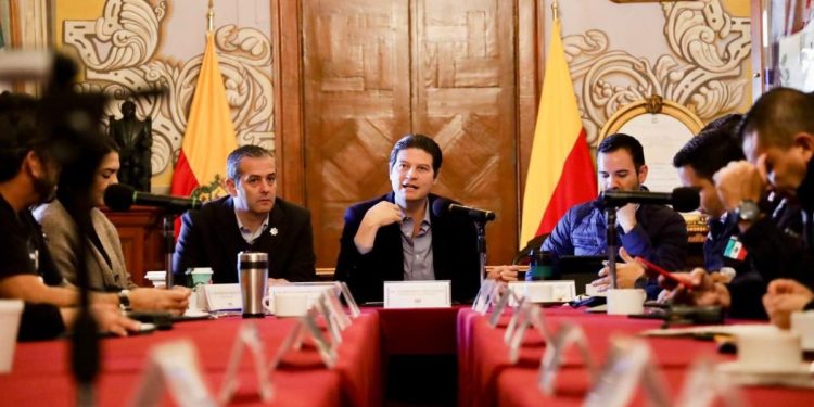 Garantizada la seguridad y presencia policial en eventos decembrinos: Alfonso Martínez