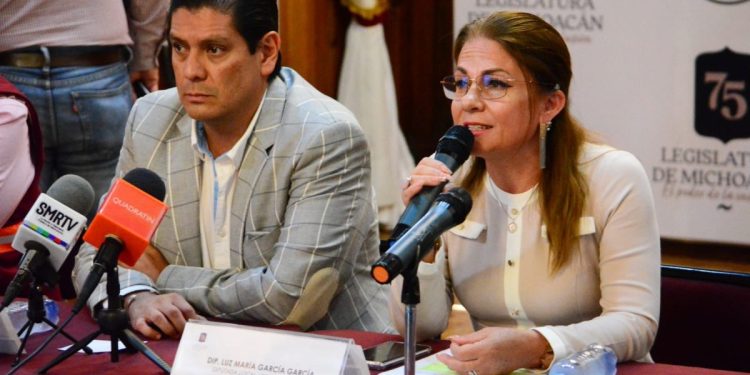 Ecocidio en el Lago de Camécuaro: Dip. Luz García