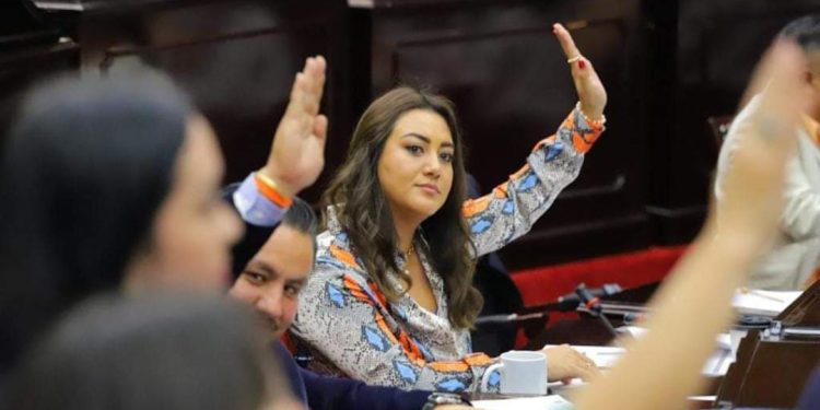 México no debe renunciar a estimular la propagación de empresas limpias: Mónica Valdez