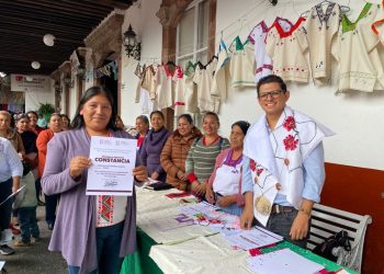 IAM fortalece actividad artesanal