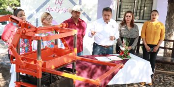 Equipan a San José Nuevo con maquinaria para proyectos productivos