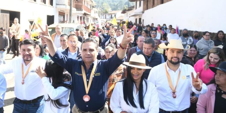 De regreso a casa, Silvano en Michoacán