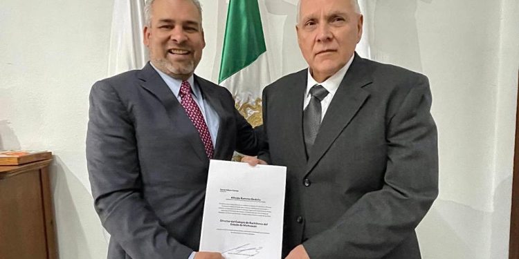 Asume David Alfaro titularidad del Cobaem