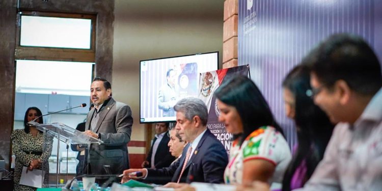 Reconoce 75 Legislatura valor y trabajo de migrantes michoacanos