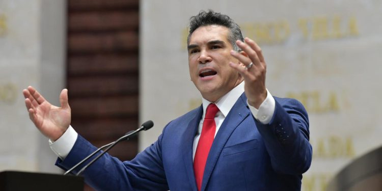 No permitiremos que el Poder Legislativo se convierta en ventanilla de trámite del Gobierno: Alejandro Moreno