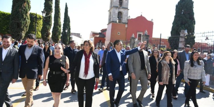 Dirigencia del PRD acompaña acto conmemorativo por el 105 Aniversario de la Defensa Heroica de Huandacareo