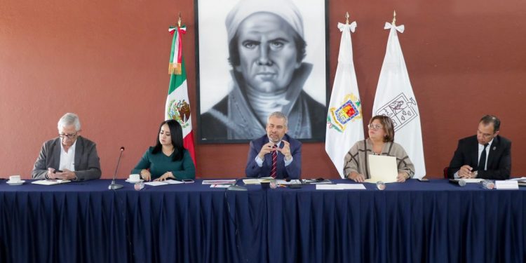 Gobierno de Michoacán y Congreso preparan parlamento abierto sobre movilidad y transporte