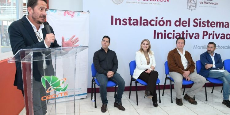 Educación técnica, fundamental para el desarrollo económico de Michoacán: Sedeco