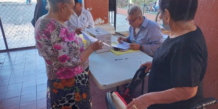 En Apatzingán premian a ciudadanos cumplidos con el Predial